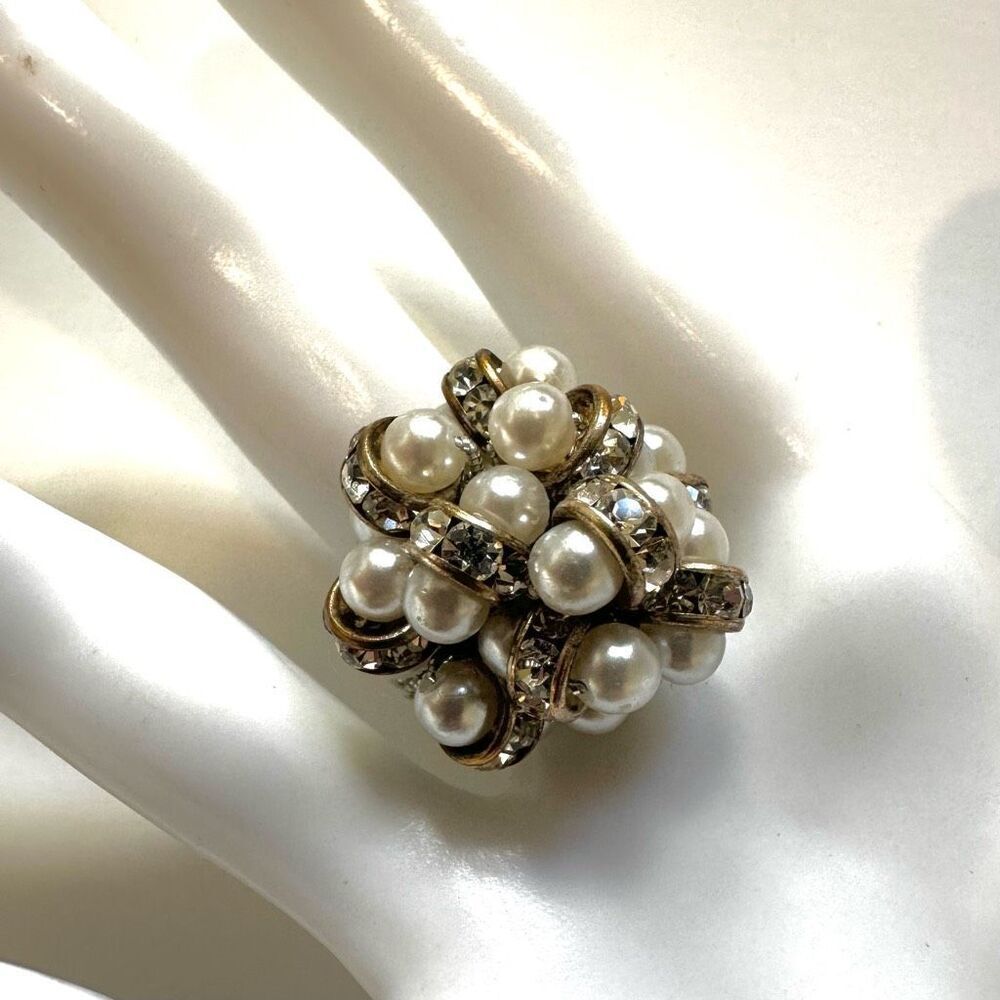 Faux pearl rhinestone cluster ring